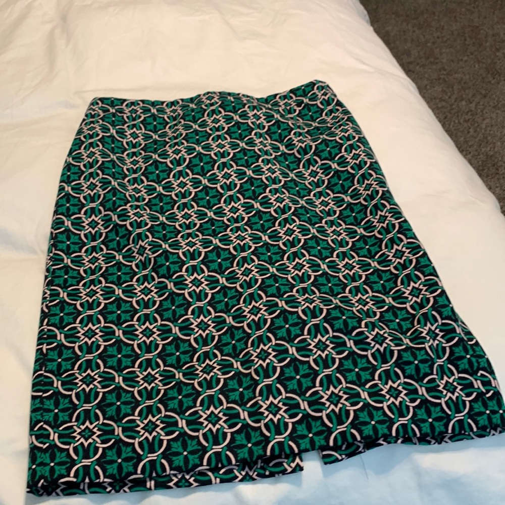 J. Crew Lattice Medallion Pencil Skirt Size 6